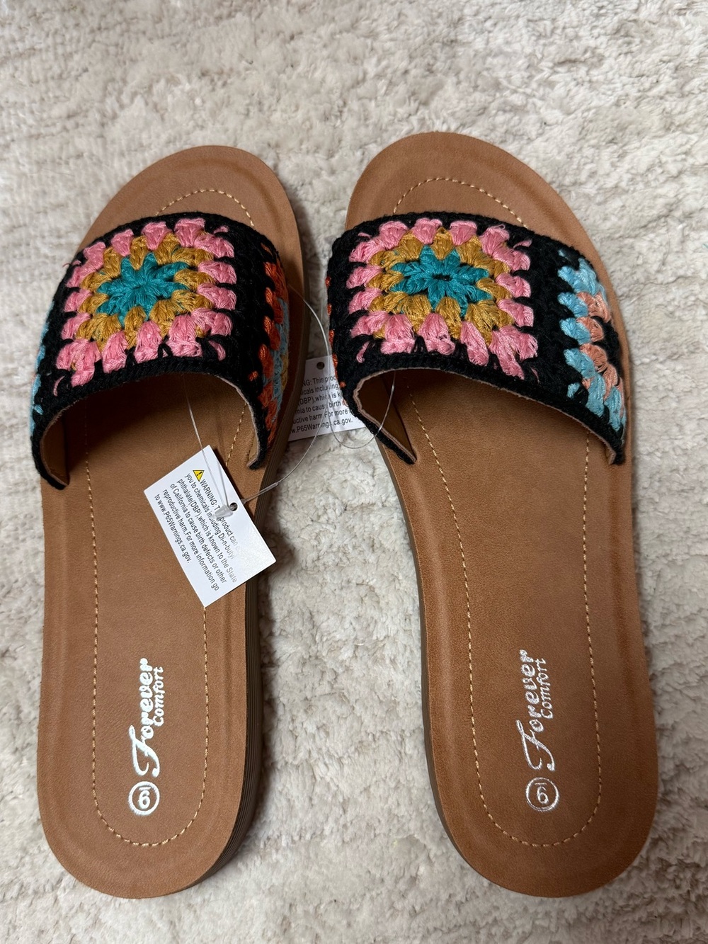 NWT Women's Tan Slide Sandals with Multicolor Crochet Strap, Size 9